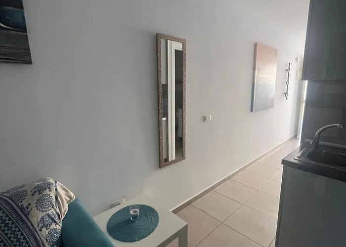 Apartment Lovely Sunny -emanuela Mareverde